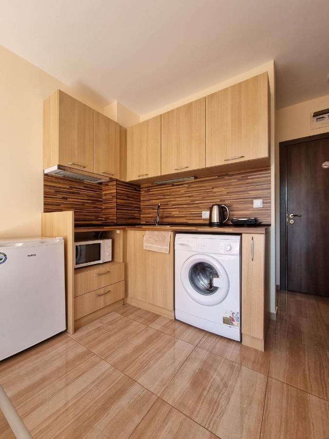 Deluxe Admiral Plaza Apartment Sunny Beach Exterior photo