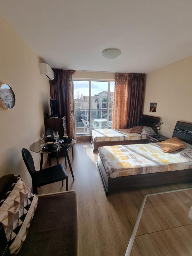 Deluxe Admiral Plaza Apartment Sunny Beach Exterior photo